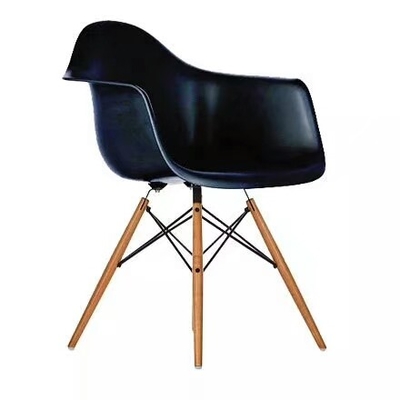 Famous Leisure Chair Eames Plastic Armchair Modern Restaurant Chairs